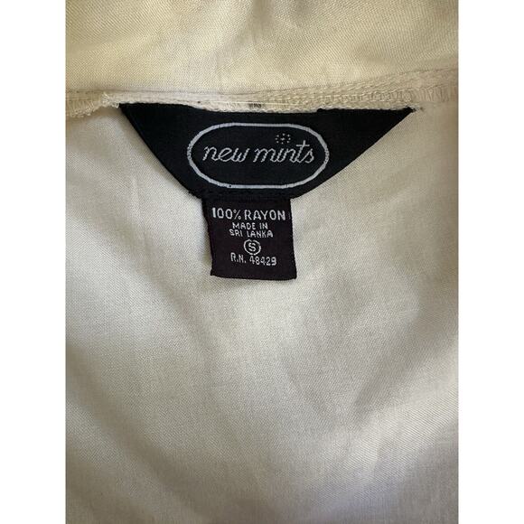 New Mints Rayon Short Sleeve Ivory Blouse Oversized Crop Front Pocket Vintage - Picture 5 of 7